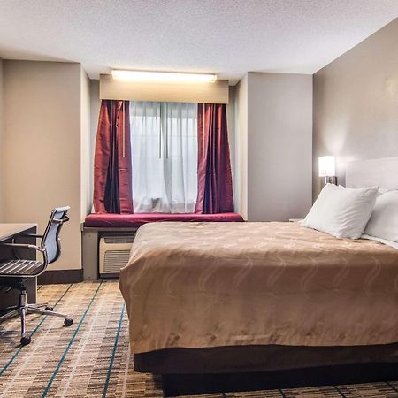 Quality Inn & Suites Grove City-Outlet Mall المظهر الخارجي الصورة